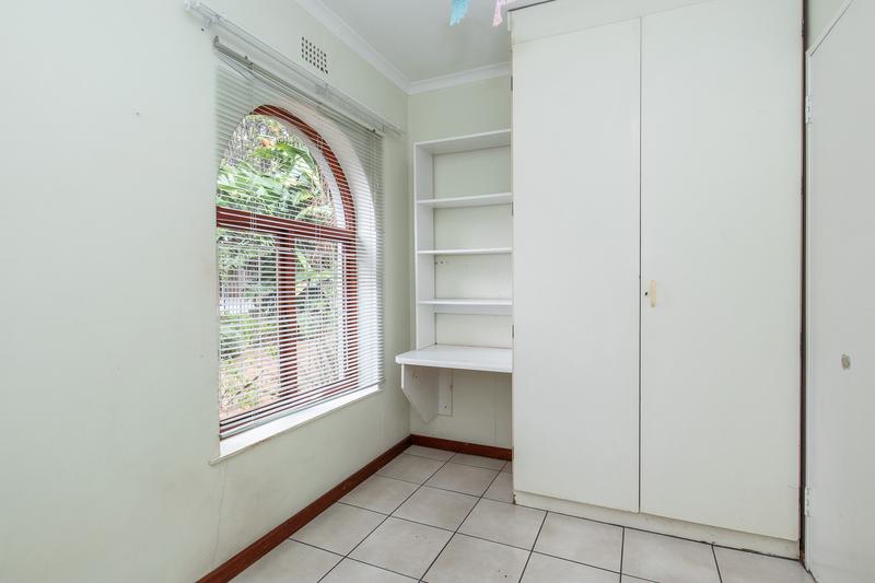 4 Bedroom Property for Sale in Constantia Western Cape
